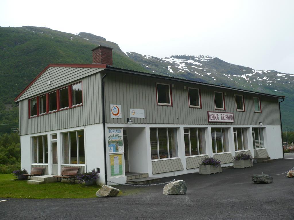 Hi Borlaug Vandrerhjem Borgund Exterior photo